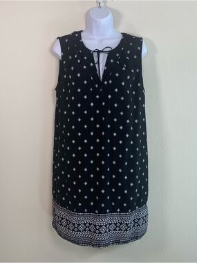 Old Navy Black Sleeveless Dress with White Diamond Print size L